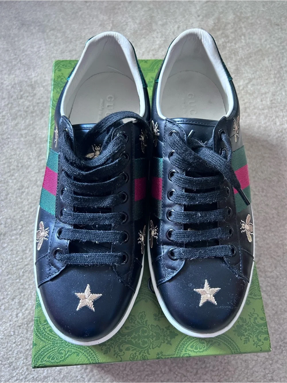 Gucci Black Leather Embroidered Bee & Star Low-Top Sneakers with Green-Red Web